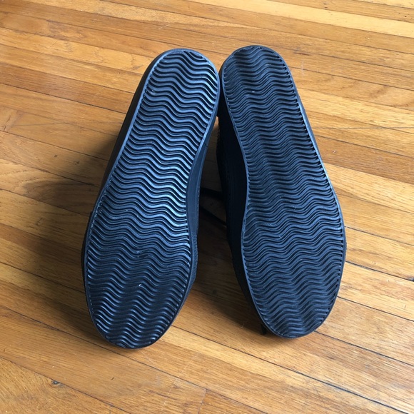 Shelly’s London Black Leather sneaker - Picture 5 of 6